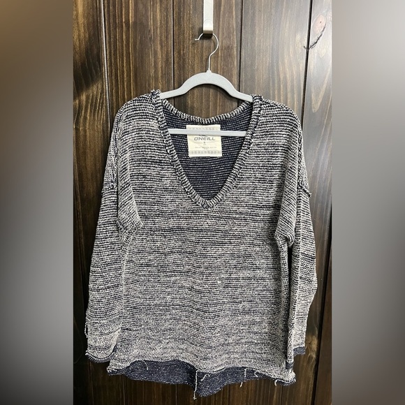 O’Neil Ruff Hem Beach Sweater - Picture 2 of 11